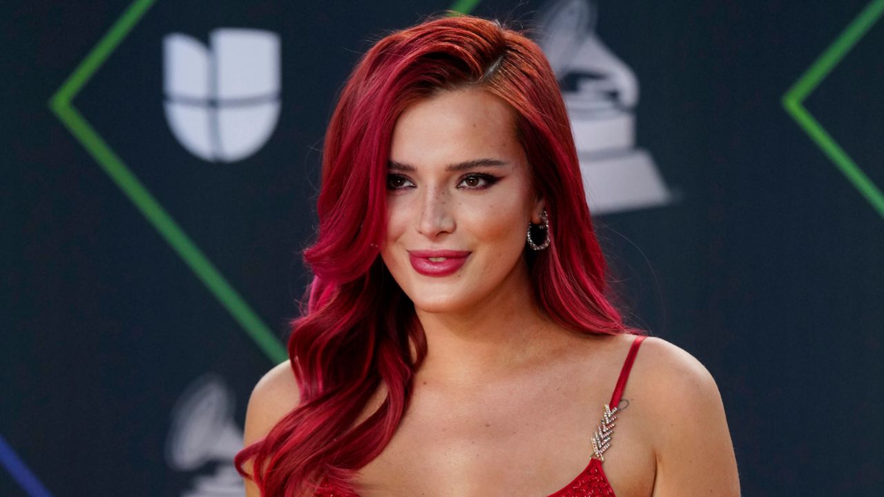 Is Bella Thorne Gay? The Shake It Up Star's Sexuality Revealed!