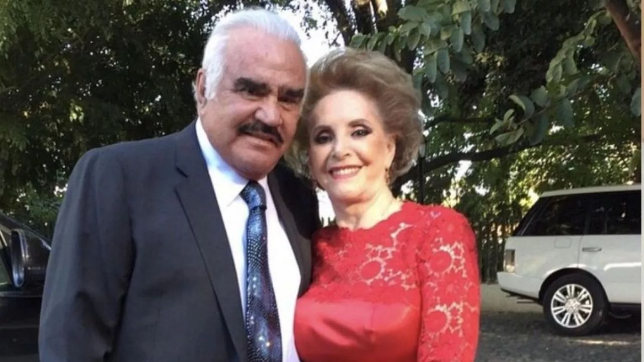 Vicente Fernandez's Wife: Who is Maria Del Refugio Abarca Villasenor 'Dona Cuquita'?
