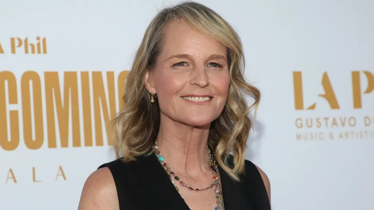 Helen Hunt's unnaturally smooth face led to plastic surgery speculations.