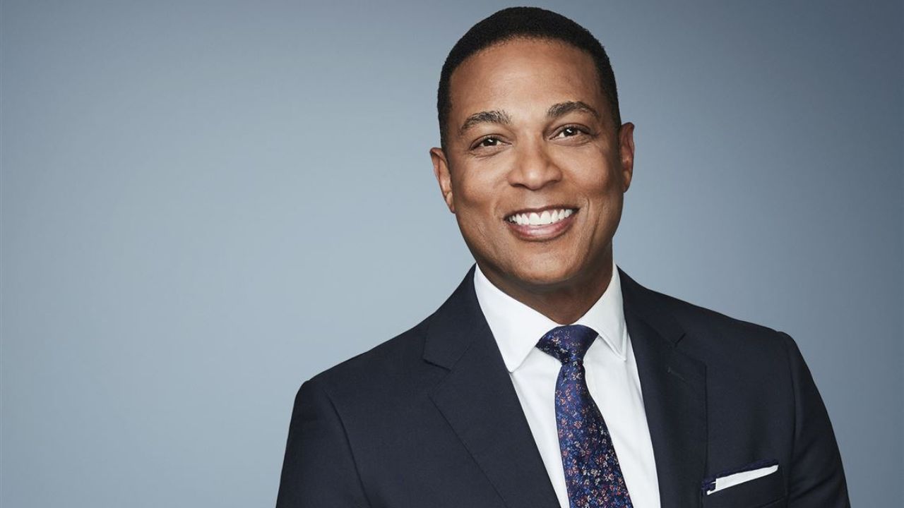 Don Lemon has been accused of receiving plastic surgery to prevent aging.