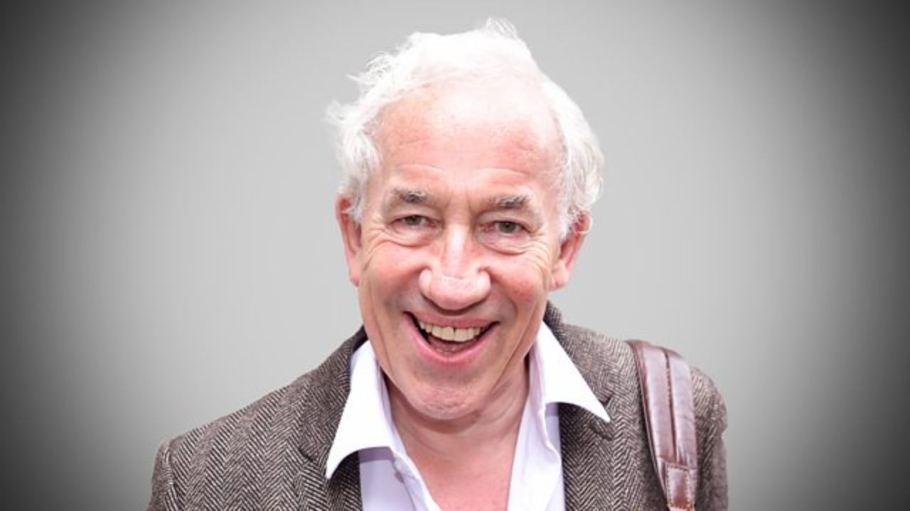 Simon Callow had a weight loss of 2¼ st about two years ago. 