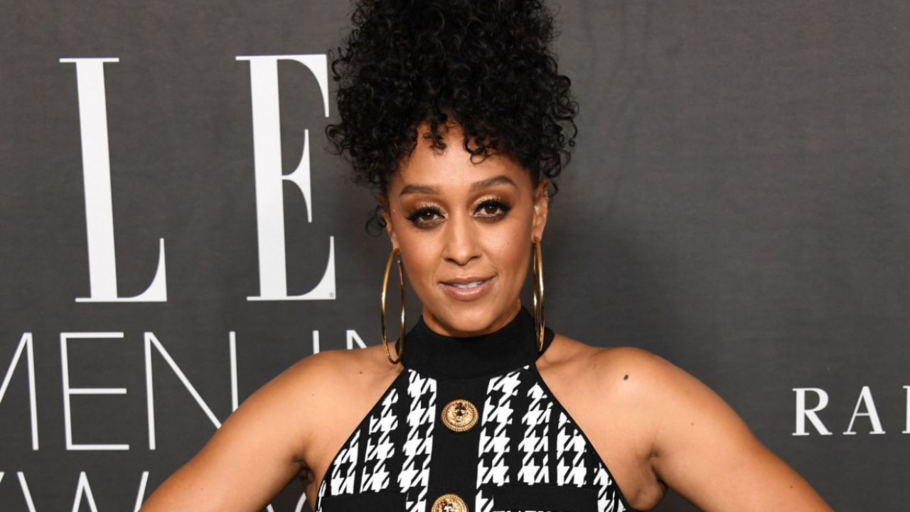 Tia Mowry underwent a weight gain of 10, 15 pounds in 2015.
