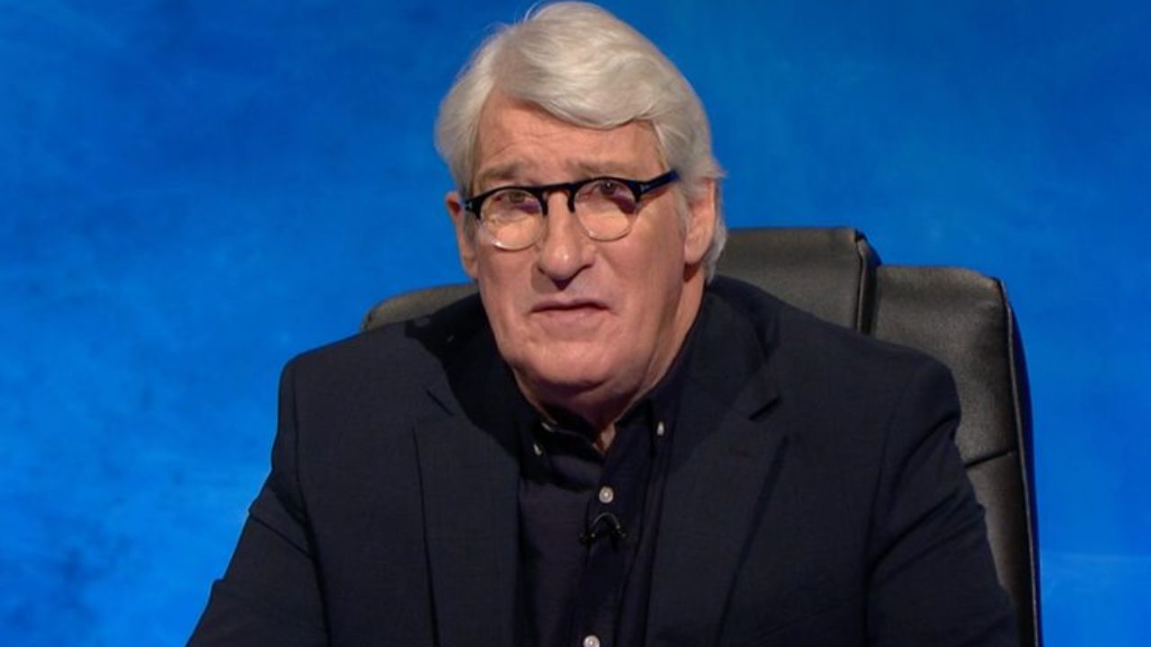 Jeremy Paxman has quit as a presenter of University Challenge because of Parkinson's disease. houseandwhips.com