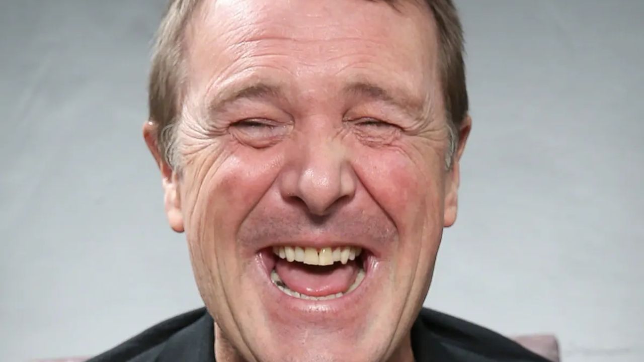 Phil Tufnell has admitted to having plastic surgery (hair transplant).
