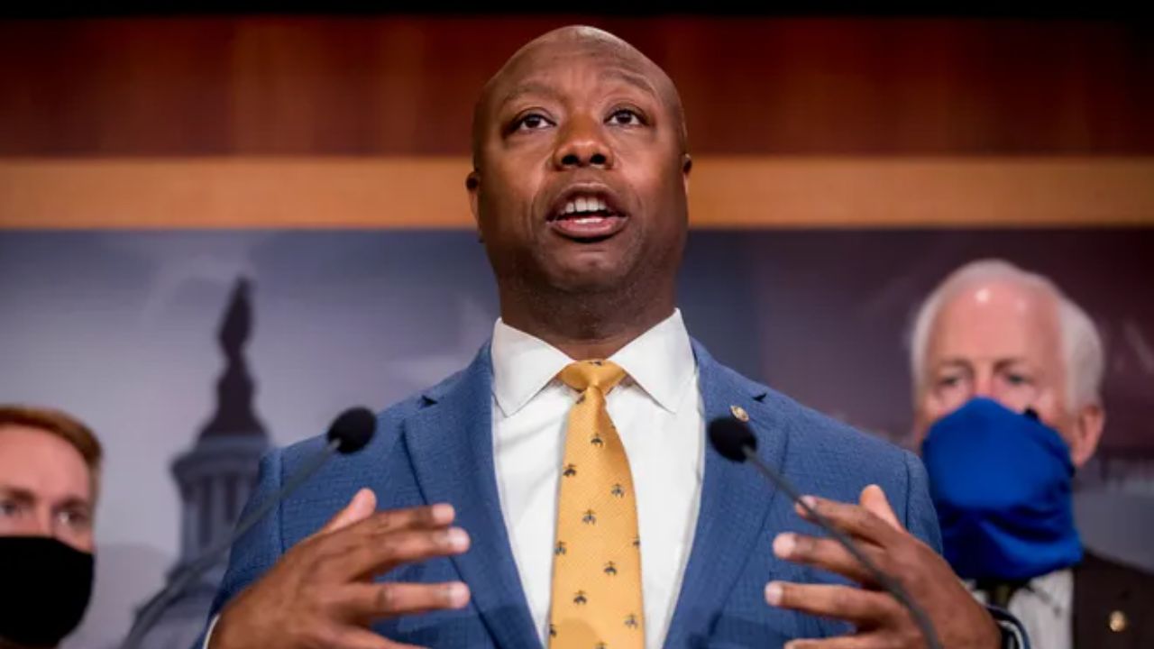 Tim Scott has always stood against the LGBTQ+ community. houseandwhips.com
