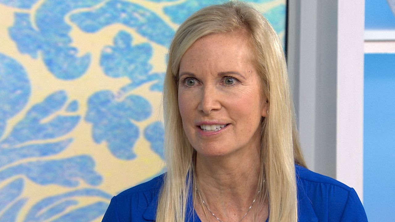 Beth Holloway is suspected of having Botox, a nose job, lip fillers, a facelift, and an eyelift. houseandwhips.com 