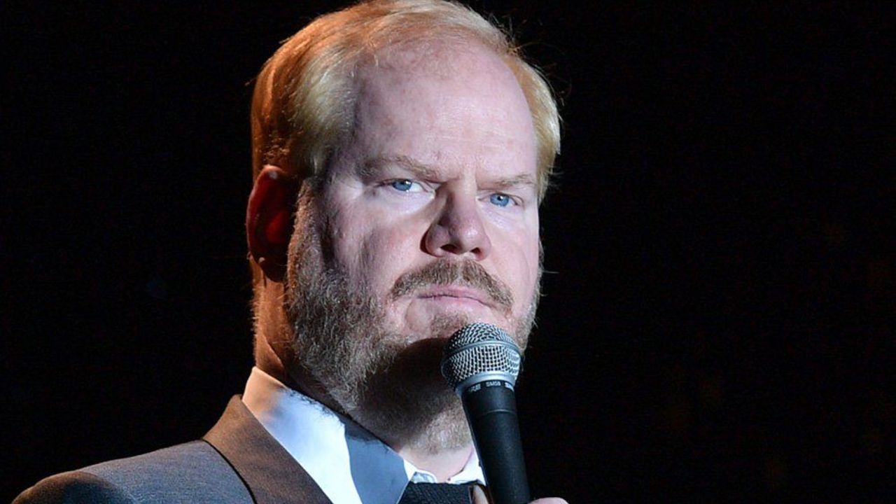 Jim Gaffigan followed a strict no-carbs-and-sugar diet to lose weight.
houseandwhips.com