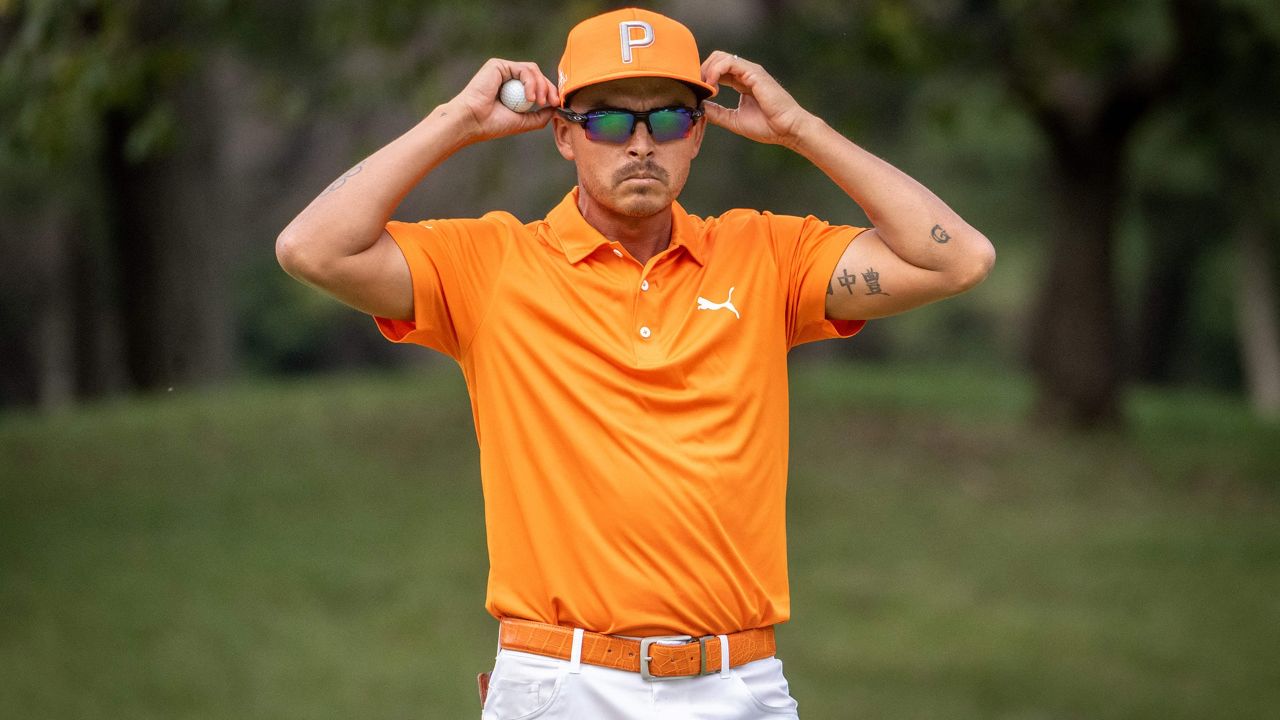 Rickie Fowler seems to have undergone weight loss recently. houseandwhips.com
