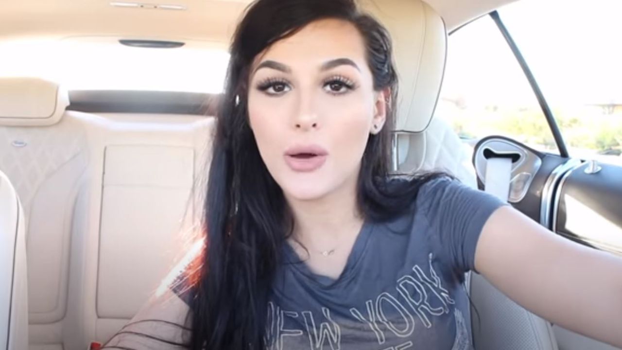 Sssniperwolf Before Plastic Surgery How Was She Like Before Getting