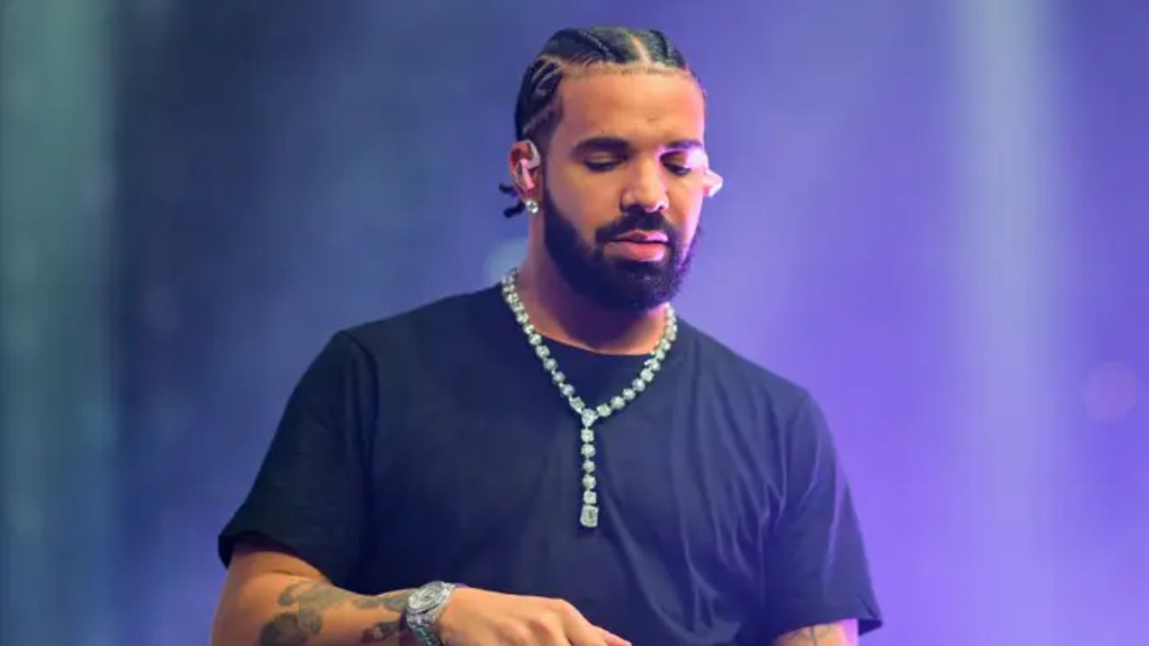 Drake was rumored to have undergone BBL. houseandwhips.com
