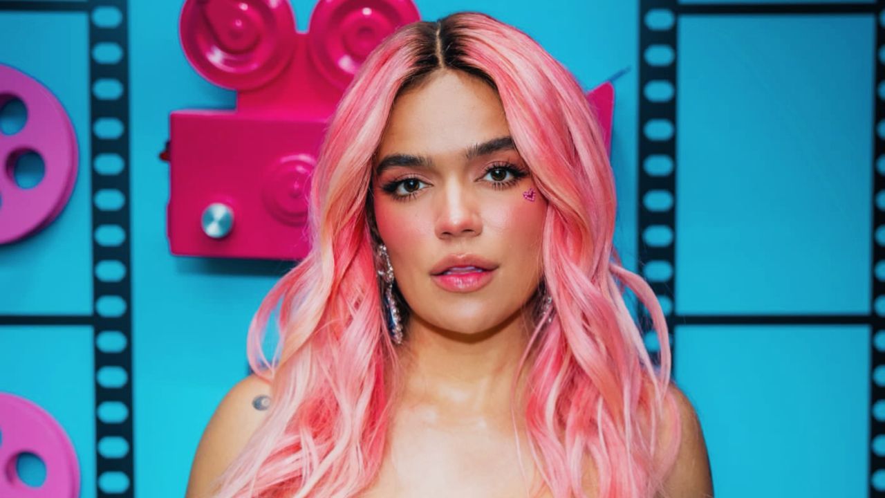 Karol G is suspected by her fans of having plastic surgery. houseandwhips.com