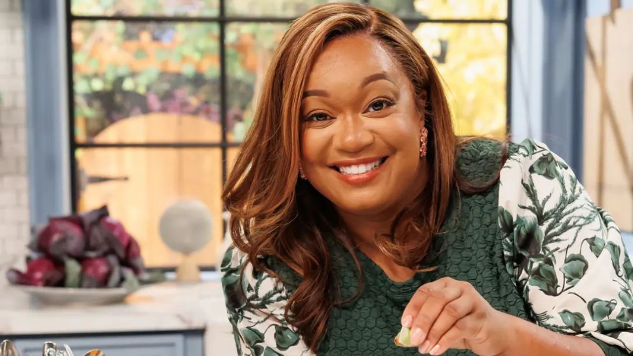 Sunny Anderson's latest appearance. houseandwhips.com