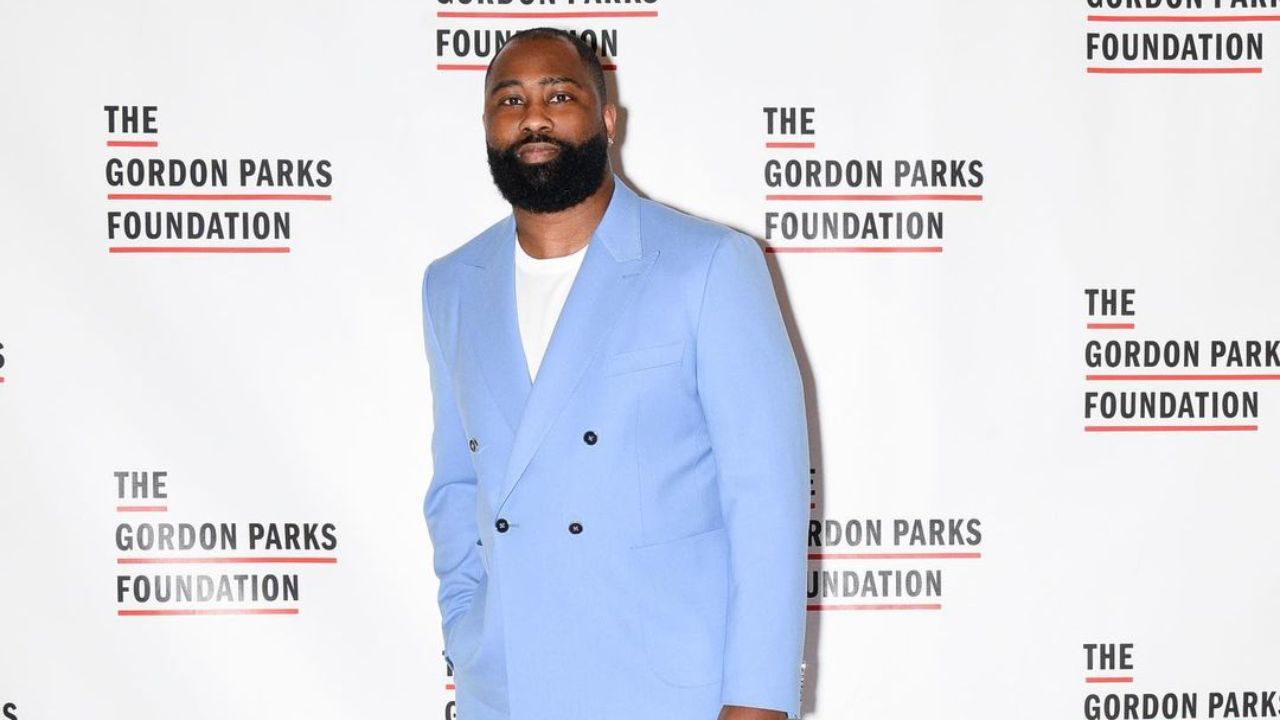 Darrelle Revis’ Weight Gain: He Recently Became the Victim of Body Shaming! houseandwhips.com