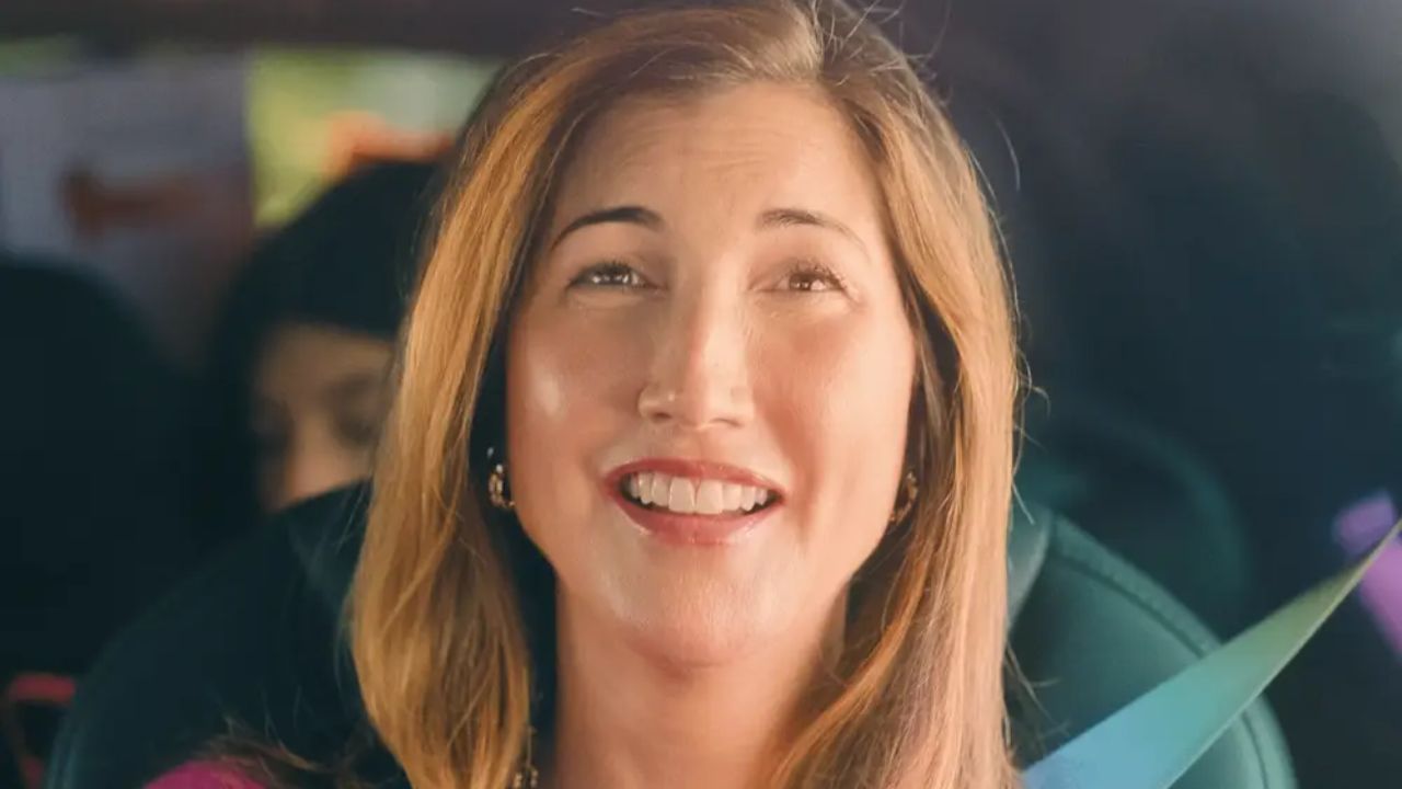 Jackie Sandler is believed to have had plastic surgery to look young.
houseandwhips.com