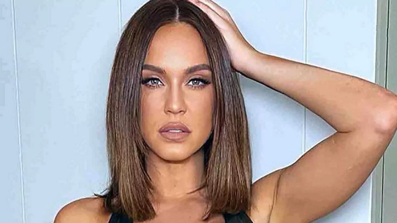 Vicky Pattison's life used to be a cycle of weight gain and weight loss a few years back. houseandwhips.com