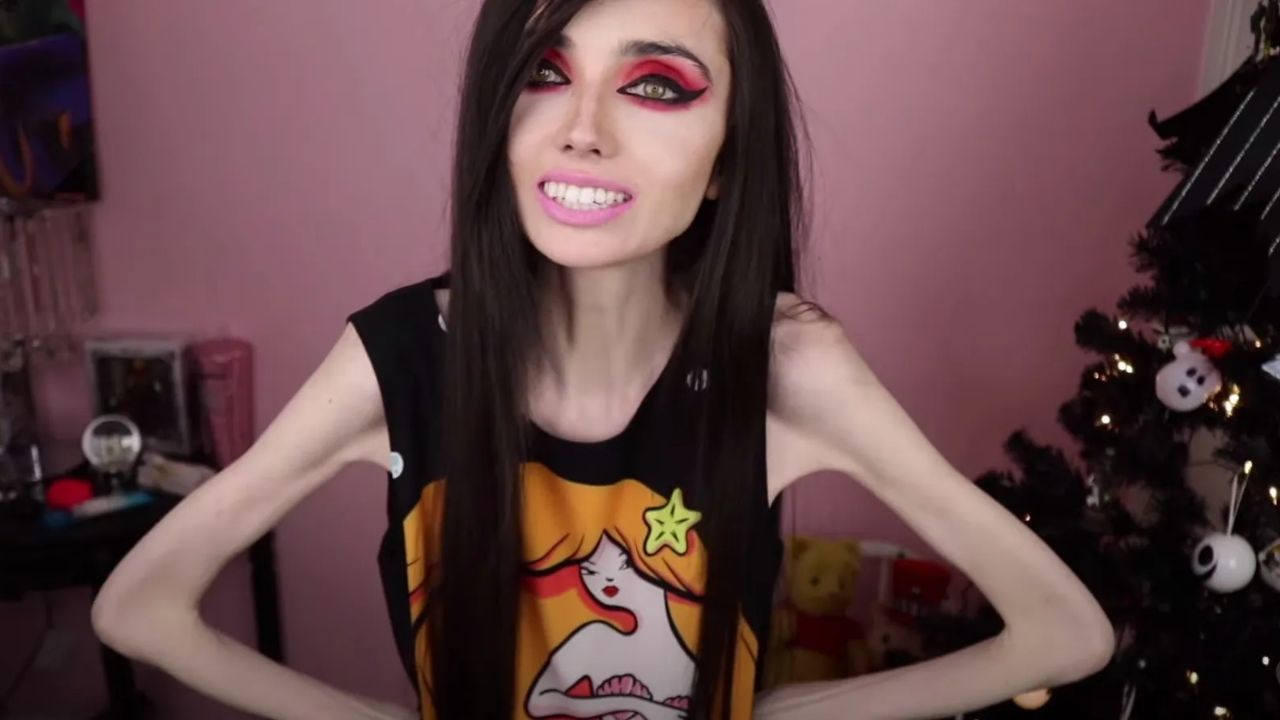 Eugenia Cooney's drastic weight loss has scared her followers for her health. houseandwhips.com