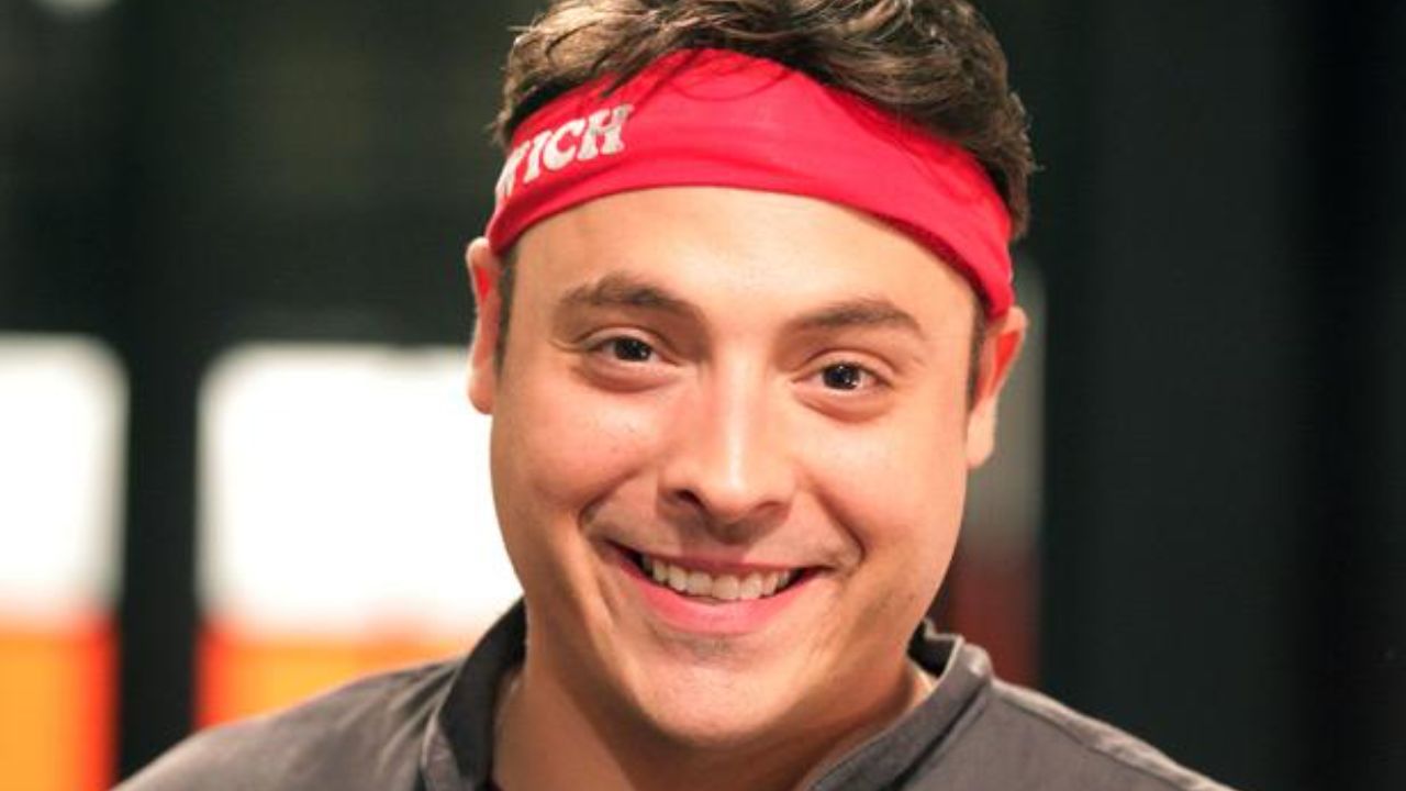 Jeff Mauro has not had weight loss surgery. houseandwhips.com
