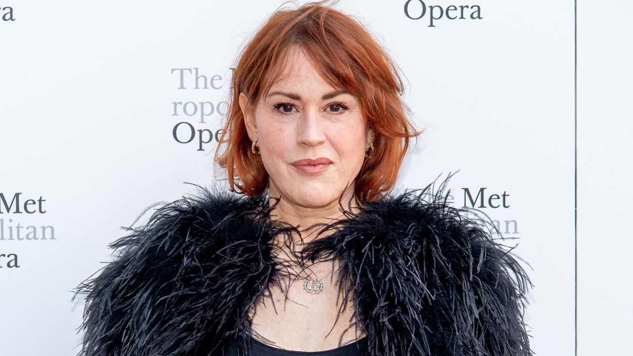 Molly Ringwald allegedly got Botox, fillers, and a facelift. houseandwhips.com