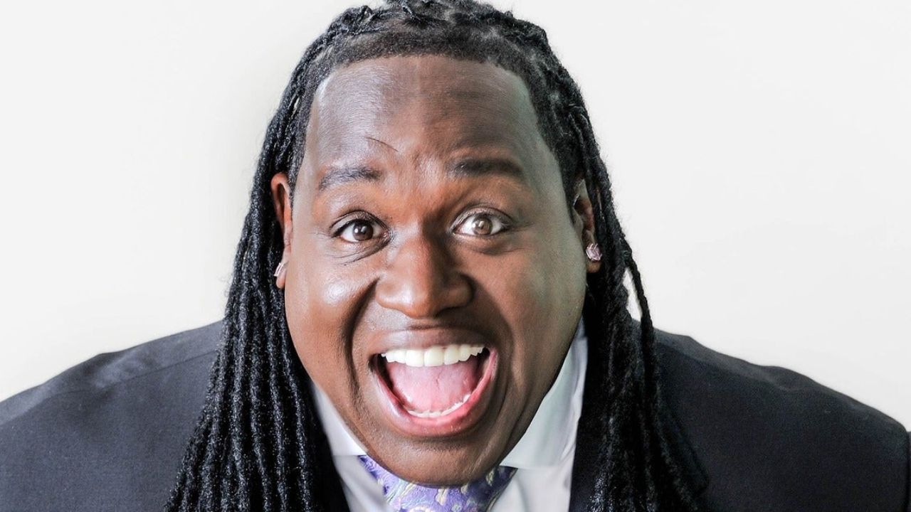 Bruce Bruce went vegan and started working out to lose weight. houseandwhips.com