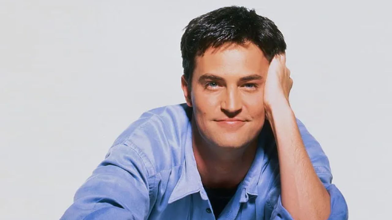 Matthew Perry aged very badly due to his addiction issues. houseandwhips.com