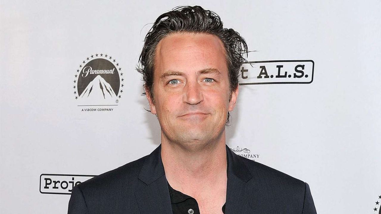 Matthew Perry's drug addiction and alcoholism led to him having constant weight gain and weight loss. houseandwhips.com