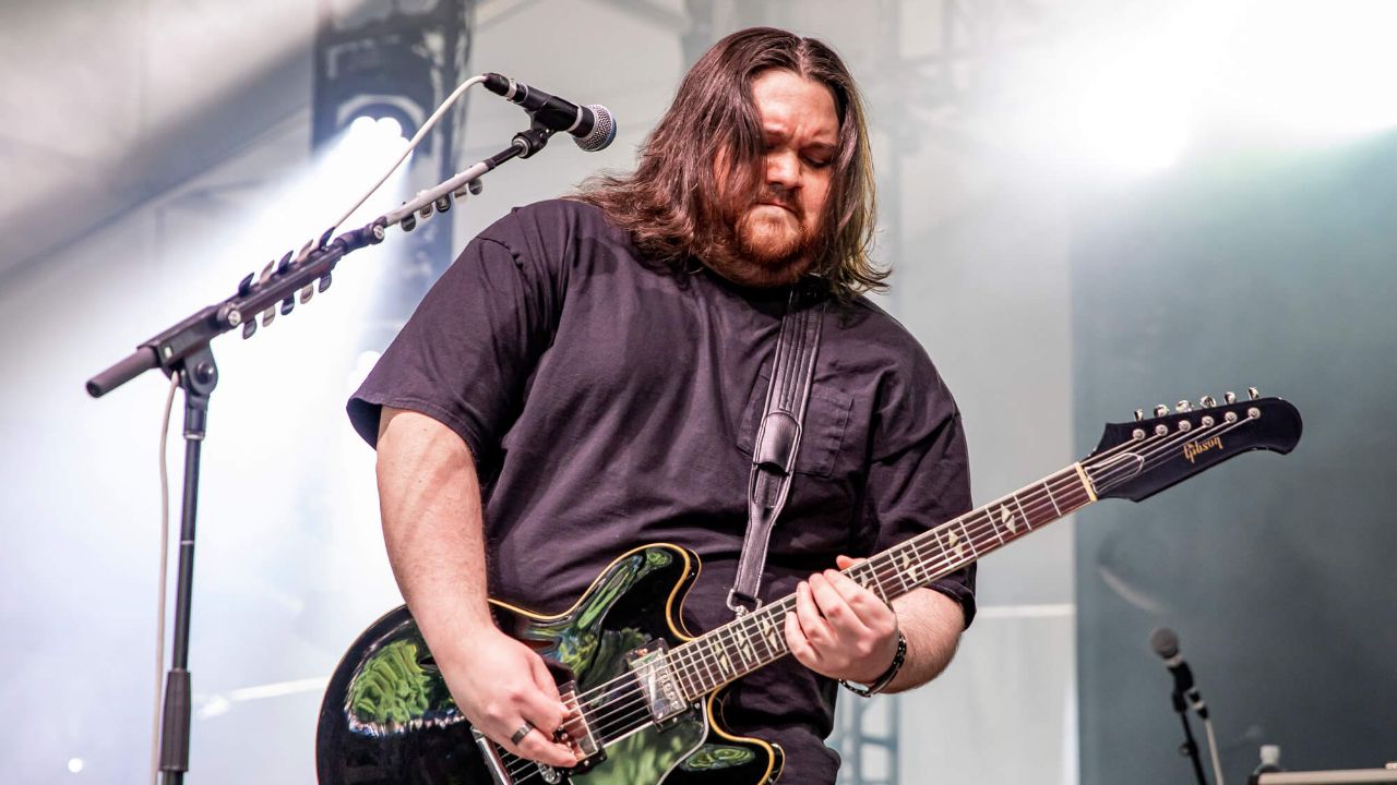 Wolfgang Van Halen does not appear to have had weight loss recently. houseandwhips.com
