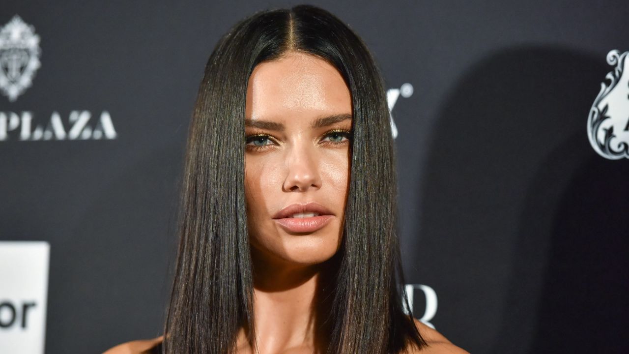 Adriana Lima has not bounced back from her pregnancy weight. houseandwhips.com