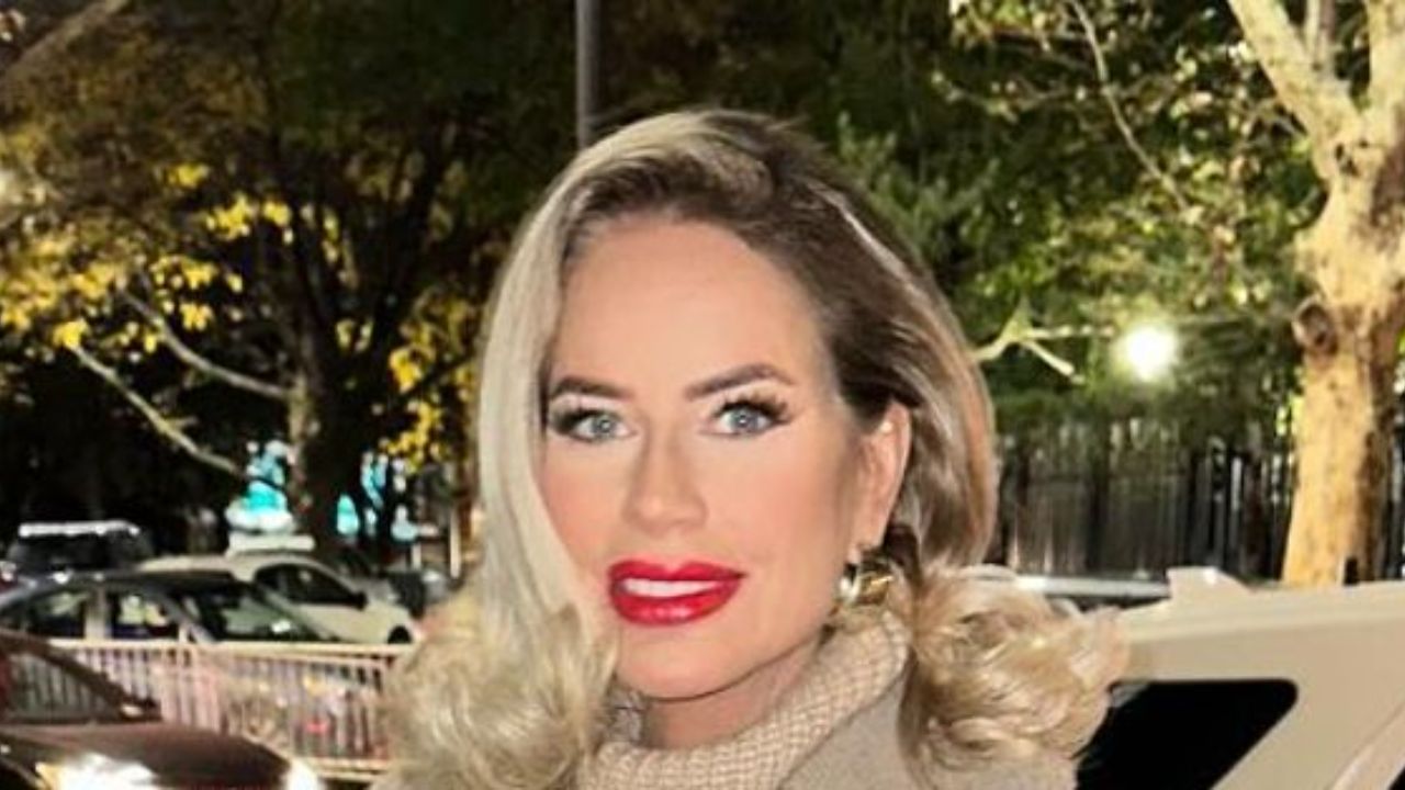 Caroline Stanbury's latest appearance after plastic surgery. houseandwhips.com
