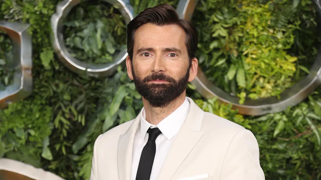 David Tennant is speculated to have lost weight for a movie. houseandwhips.com
