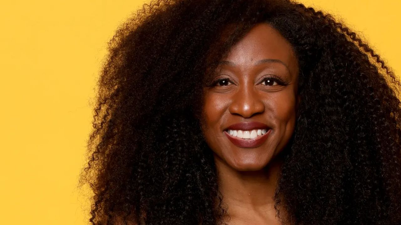Beverley Knight's fans seem to think she has had weight loss recently.
houseandwhips.com