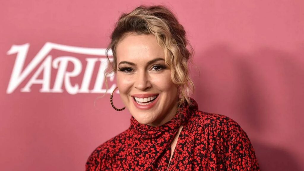 Alyssa Milano from Charmed had weight loss by following the Atkins diet method. houseandwhips.com
