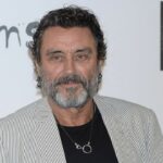 Ian McShane has most likely not had plastic surgery on his face but he did something to his teeth. houseandwhips.com