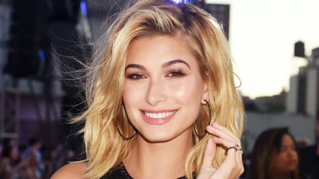 Hailey Bieber has gained weight again according to the rumors. houseandwhips.com