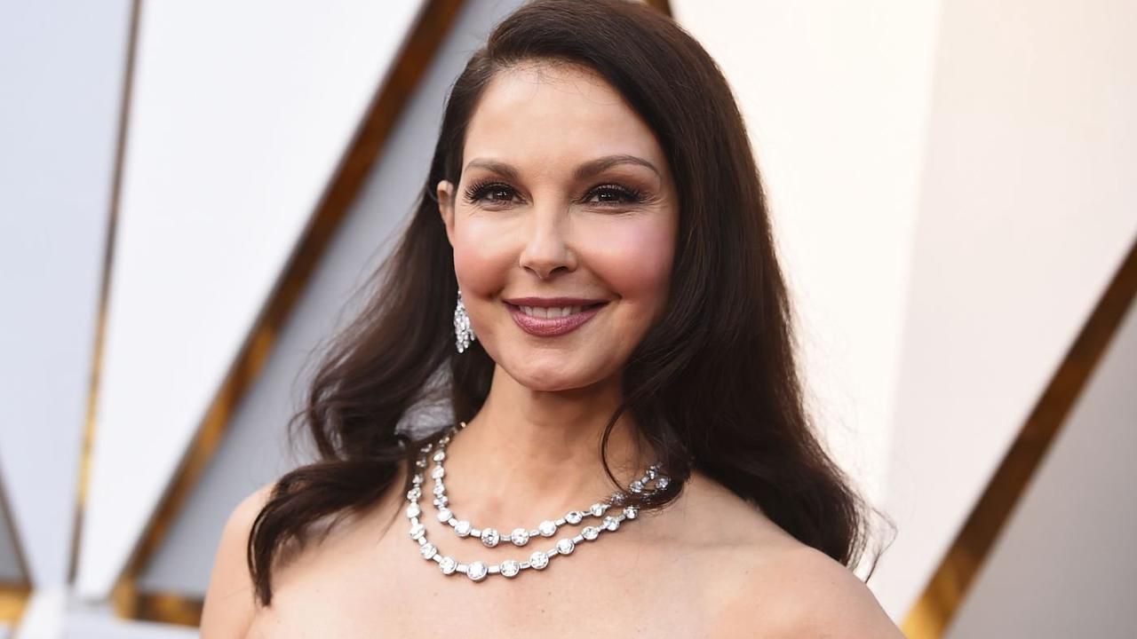 Reddit: Is Ashley Judd Gay in Real Life? Naomi Judd’s Daughter Is Single as of 2022!