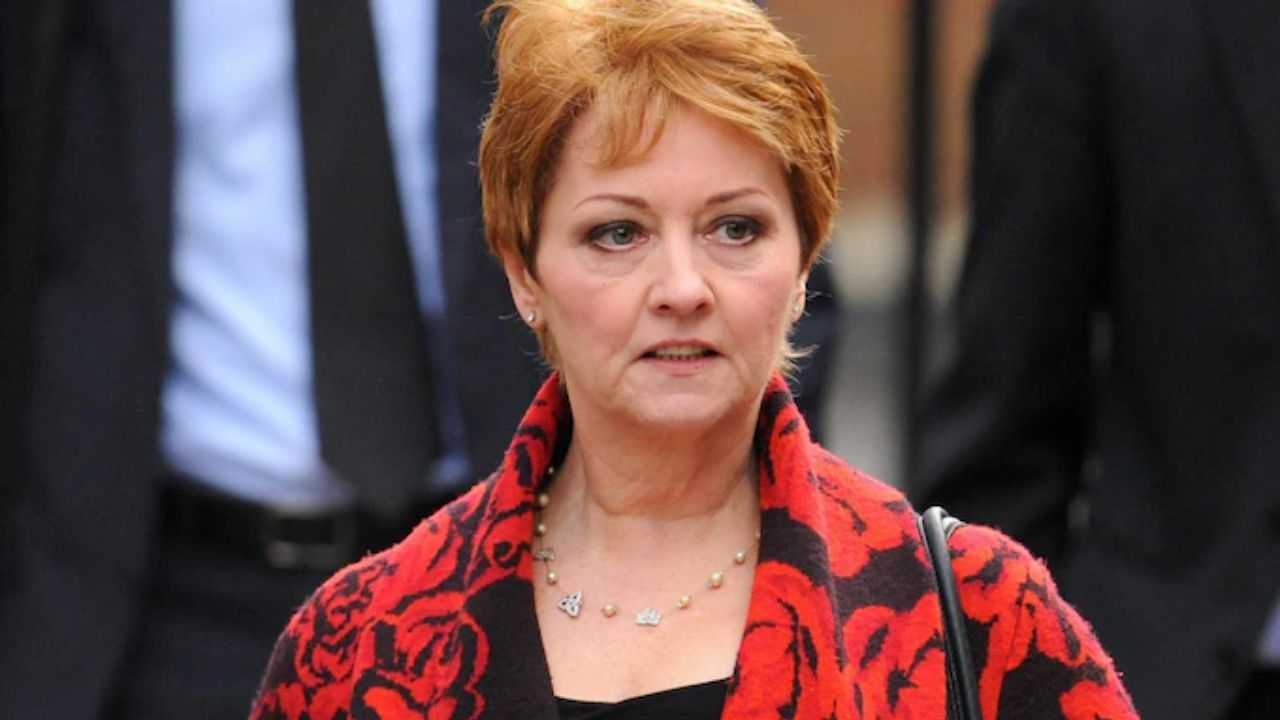 Anne Diamond currently anchors the weekend breakfast show on GB News. houseandwhips.com