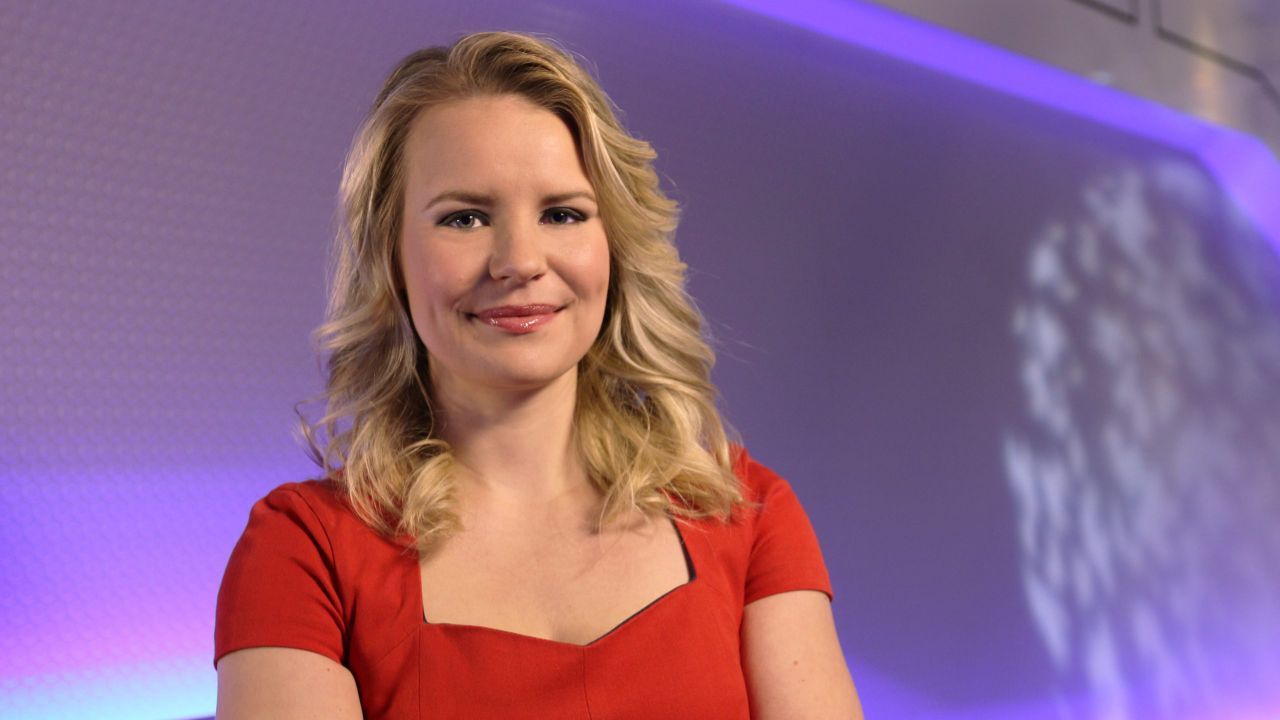 Sara Murray from CNN is rumored to be pregnant because of her recent weight gain. houseandwhips.com