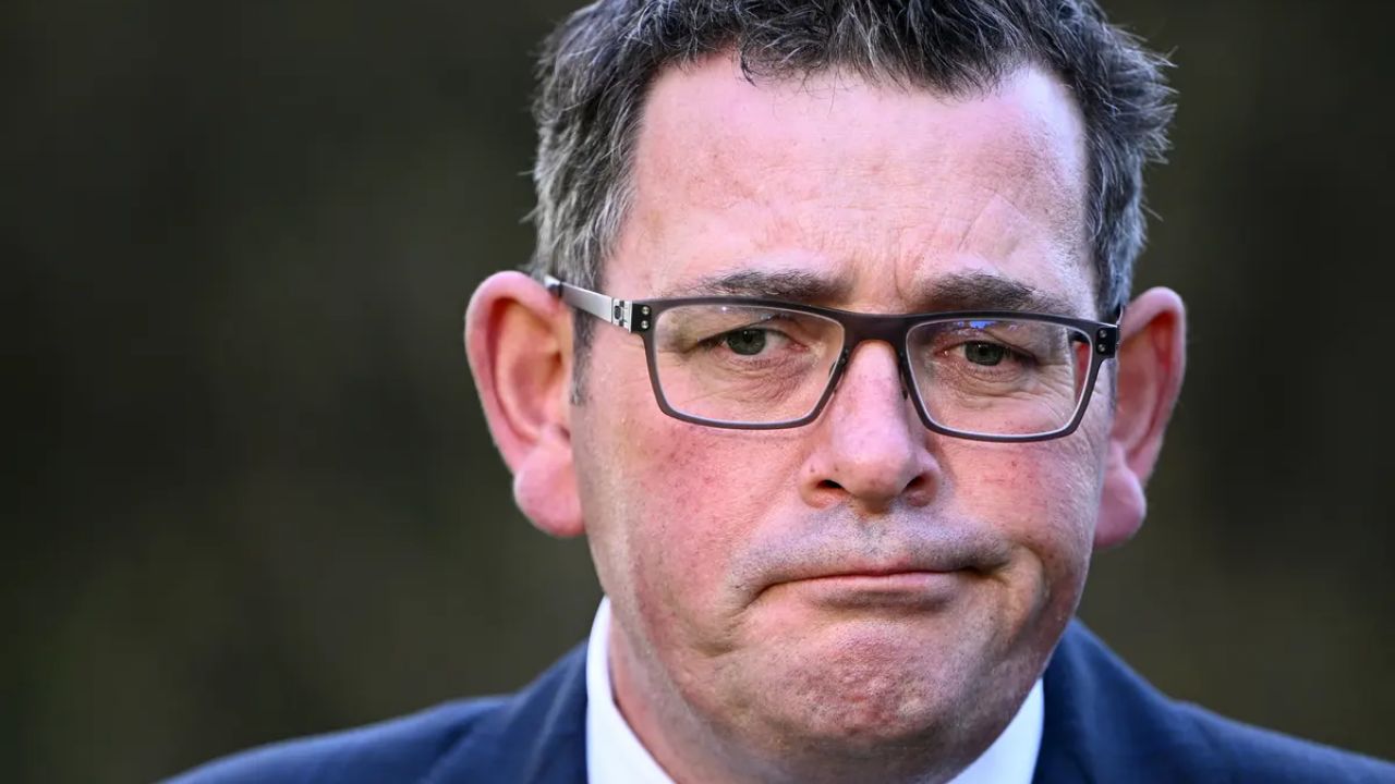 Daniel Andrews once made a joke about someone's weight. houseandwhips.com