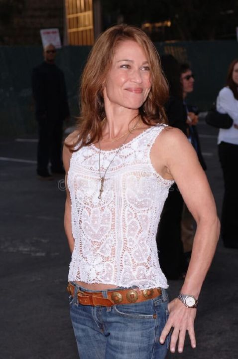 Julie Warner before the weight gain. houseandwhips.com