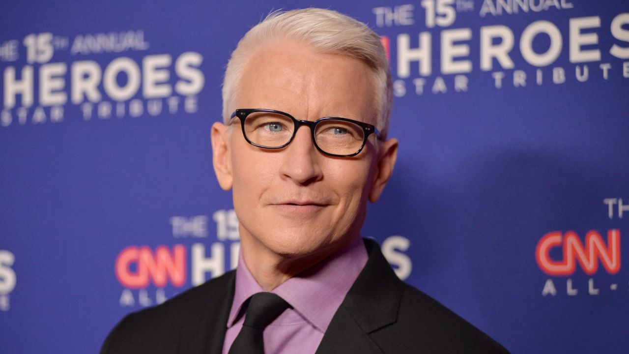 Anderson Cooper has not responded to the cosmetic surgery speculations. houseandwhips.com