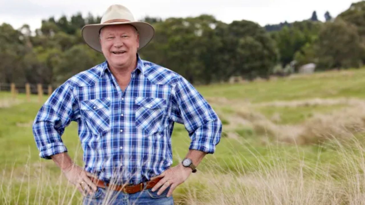 Scott Cam underwent a weight loss of 10 kg in 2020. houseandwhips.com