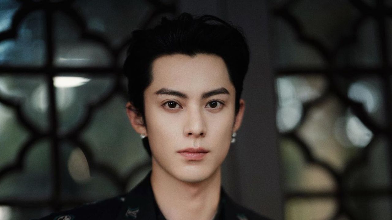 Dylan Wang has possibly gone under the knife for his makeover. houseandwhips.com