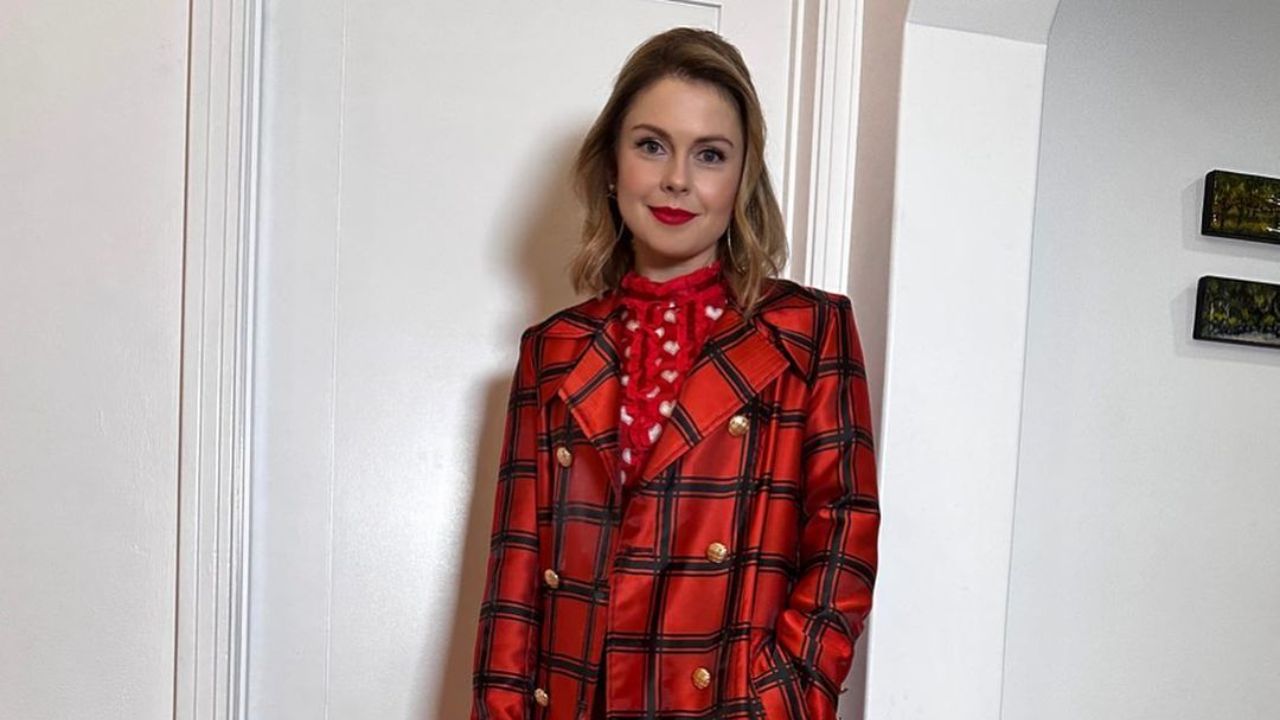 Pregnant During Filming: Is Rose McIver’s Sam on Ghosts Pregnant in Real Life? houseandwhips.com