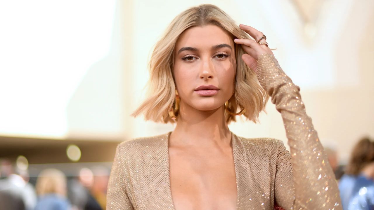 Hailey Bieber's followers are once again speculating about her weight. houseandwhips.com