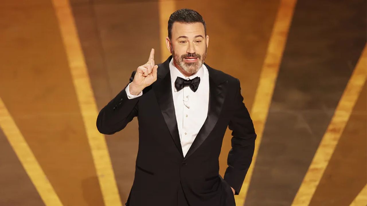 Jimmy Kimmel has supposedly had a nose job and some work on his chin and jawline. houseandwhips.com