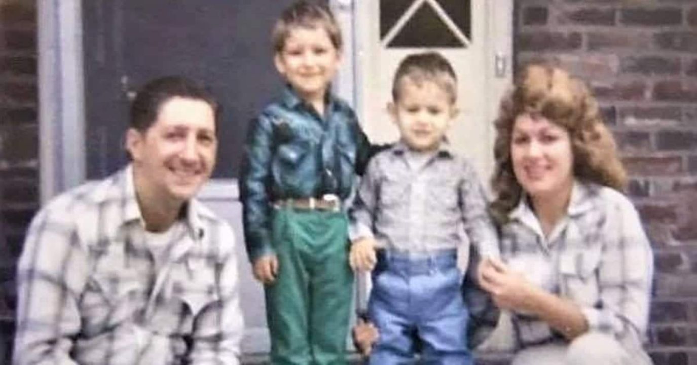 Patsy Cline married her husband, Charlie Dick, on September 15, 1957, and they had two children.