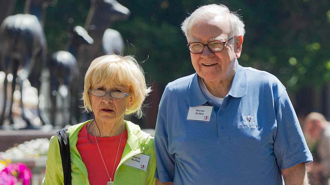 Warren Buffett's Wife's Age and Kids First and Second Spouse (Astrid