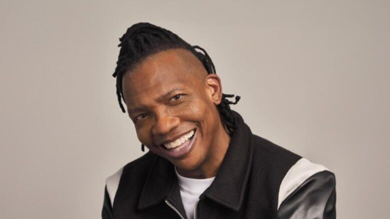 There's no official confirmation about Michael Tait having a wife named Jenni.