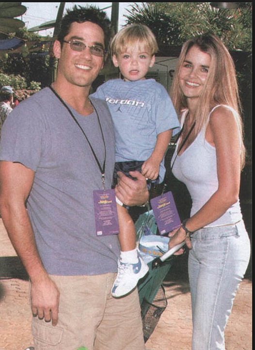 Dean Cain Current Wife And Kids