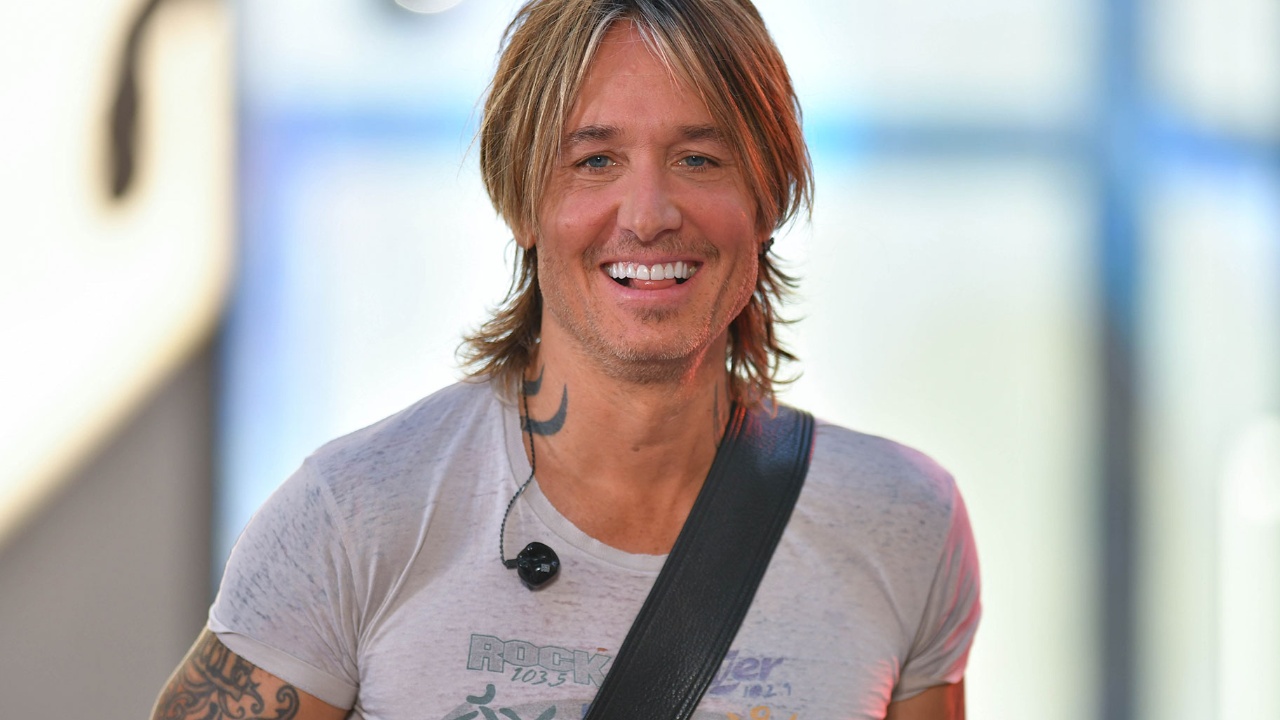 Keith Urban's net worth is estimated at $75 million in 2025.