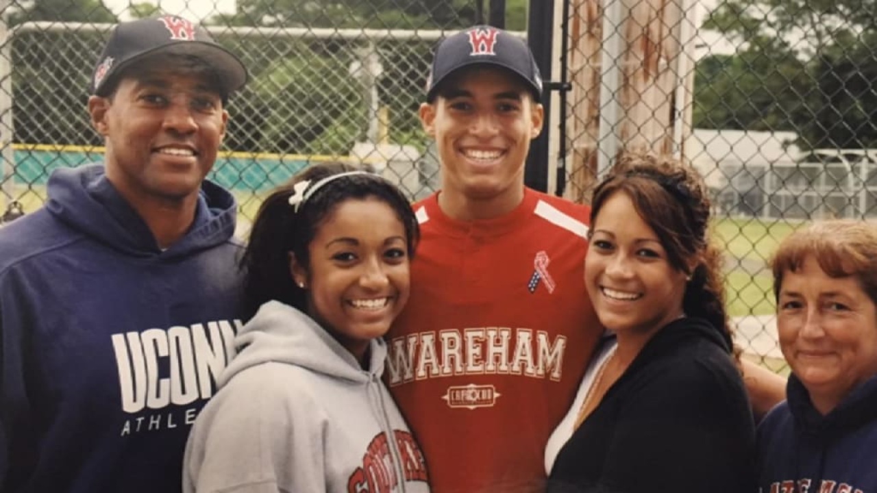 George Springer's dad, mom, and siblings.